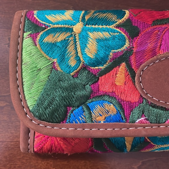 Floral handmade wallet, NWOT - Picture 5 of 6